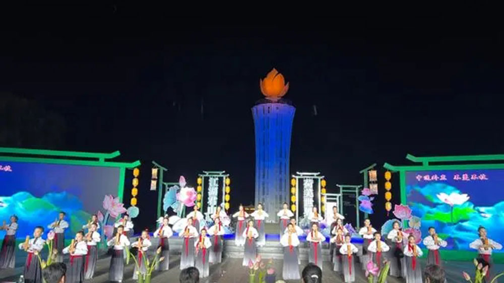 湖南：2023中國(guó)（岳陽(yáng)）野生荷花旅游文化節(jié)啟幕，推動(dòng)文旅產(chǎn)業(yè)高質(zhì)量發(fā)展！